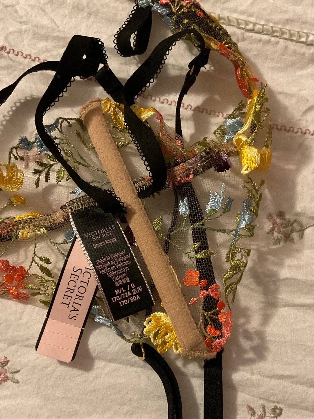 Victorias Secret color clips